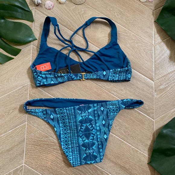 Oasis Luna Stripe Bikini - Picture 2 of 2